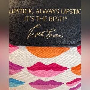 Estée Lauder Cosmetics/Make Up Bag New